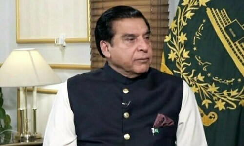 اداروں کی آپس میں چپقلش ہو تو ملک ترقی نہیں کرسکتا، راجا پرویز اشرف
