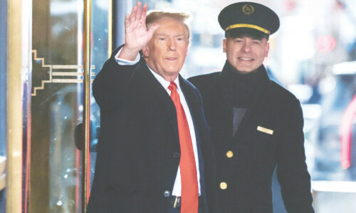 Trump attends rape defamation trial in New York