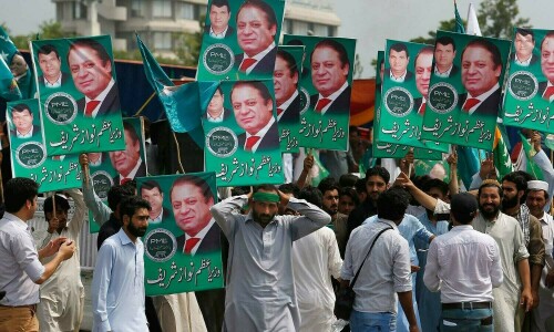 انتخابات نزدیک، مسلم لیگ (ن) تاحال منشور پیش نہ کر سکی