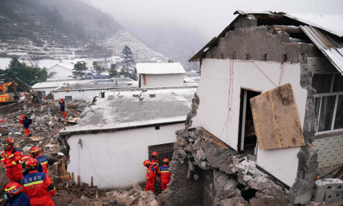 Race to find dozens trapped as China landslide toll rises to 31