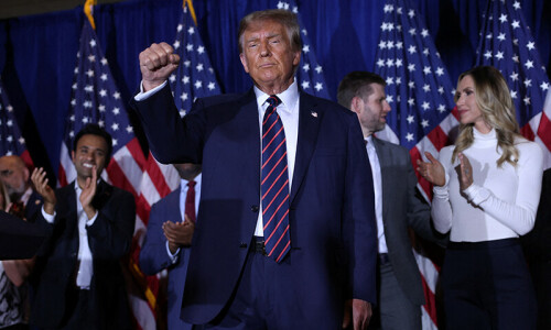 Donald Trump closes in on Biden rematch after New Hampshire win