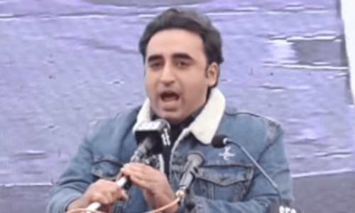 ایک طرف معاشی، دوسری طرف جمہوری بحران ہے، بلاول بھٹو