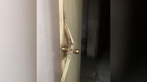 Veteran politician Javed Hashmi says Punjab police raided Multan residence, arrested son-in-law and grandson Veteran politician Javed Hashmi says Punjab police raided Multan residence, arrested son-in-law and grandson