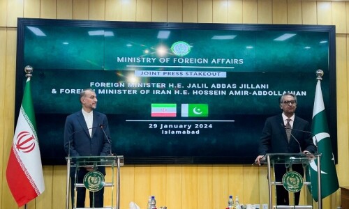 No doubt militants in Pak-Iran border areas supported by &lsquo;third countries&rsquo;, says Iran FM