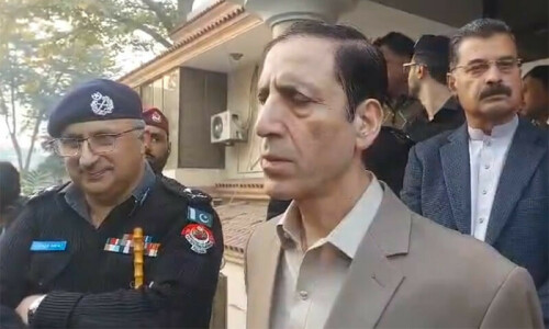 الیکشن کے لیے تیار ہیں تاہم کچھ علاقوں میں دہشت گرد موجود ہیں، وزیر اعلیٰ خیبر پختونخوا