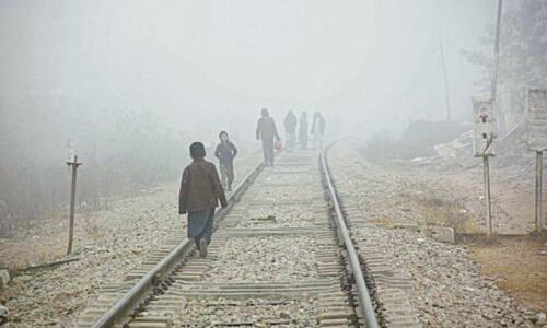 Man killed in accident as dense fog engulfs plain areas of KP