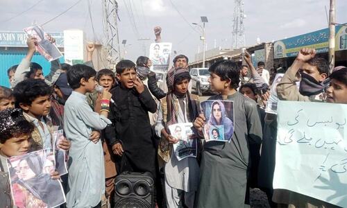 Baloch Yakjehti Committee supporters protest in Quetta