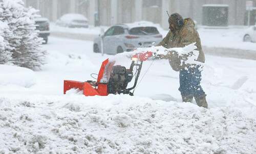 Massive winter storm knocks out power in nine US states Massive winter storm knocks out power in nine US states