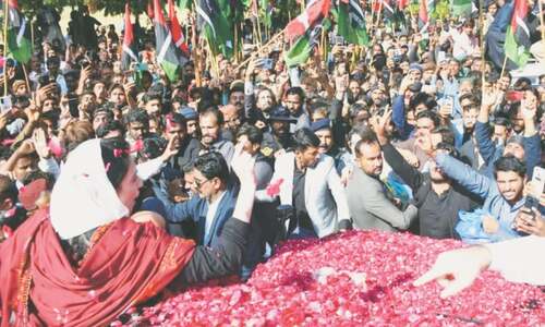 Aseefa leads election rallies