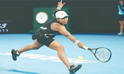 Osaka falls at first hurdle as Gauff, Medvedev cruise