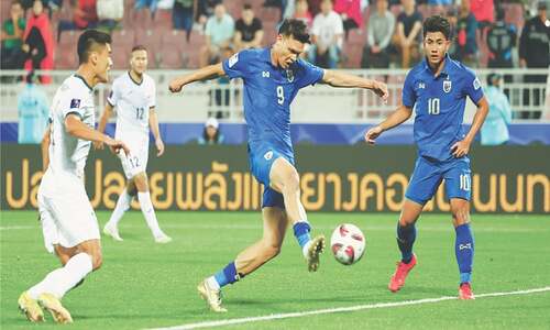 Supachai brace seals comfortable win for Thailand