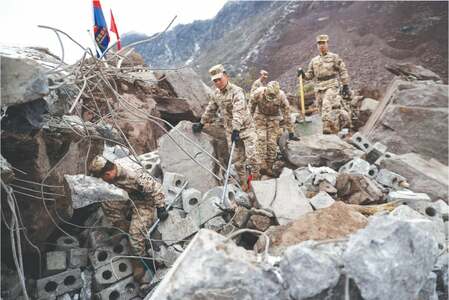 Dozens buried, eight killed in China landslide