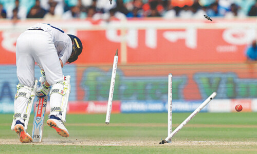 Bumrah&rsquo;s reverse swing masterclass gives India charge