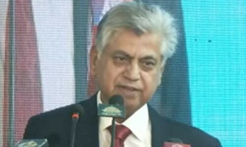 پولنگ کے دن موبائل، انٹرنیٹ سروس معطل کرنے کی ہدایت نہیں دی گئی، مرتضیٰ سولنگی