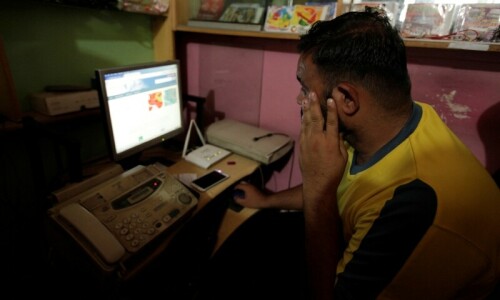 No govt instructions to block internet, says PTA No govt instructions to block internet, says PTA