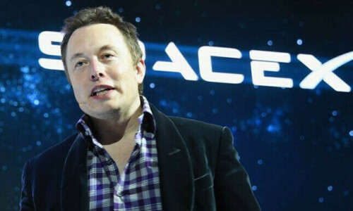 Kremlin, Musk deny Russian army using Starlink