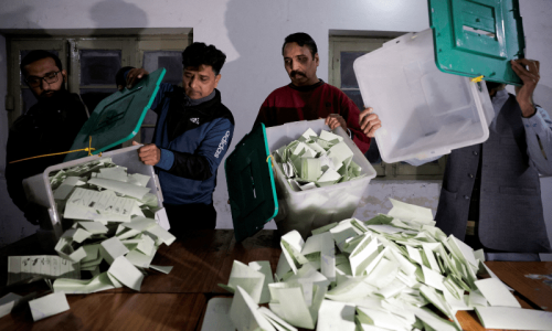 LHC tells poll challengers to approach ECP LHC tells poll challengers to approach ECP