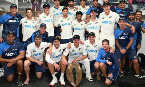 Williamson steers NZ to first-ever series win against South Africa Williamson steers NZ to first-ever series win against South Africa
