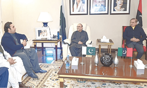 PPP, PML-N unable to finalise ‘give and take’ in coalition talks PPP, PML-N unable to finalise ‘give and take’ in coalition talks
