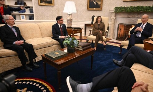 Biden warns of ‘dire’ Ukraine fate in White House showdown Biden warns of ‘dire’ Ukraine fate in White House showdown