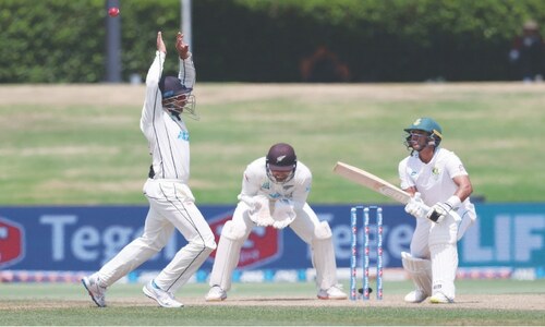 New Zealand thrash weakened Proteas in first Test