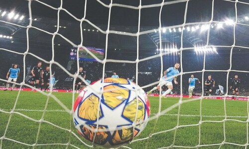 Immobile spot-on as Lazio edge out 10-man Bayern, PSG down Sociedad