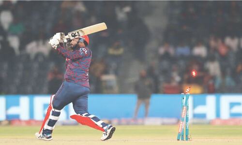 HBL PSL 2024: Amir cameo, Rossouw knock keep Quetta Gladiators unbeaten HBL PSL 2024: Amir cameo, Rossouw knock keep Quetta Gladiators unbeaten