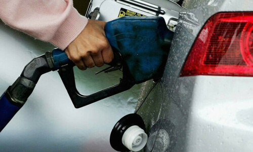 Petrol price jumps by Rs4, diesel unchanged