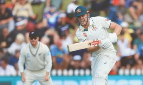 Green ton steers Australia to 279-9 in first NZ Test