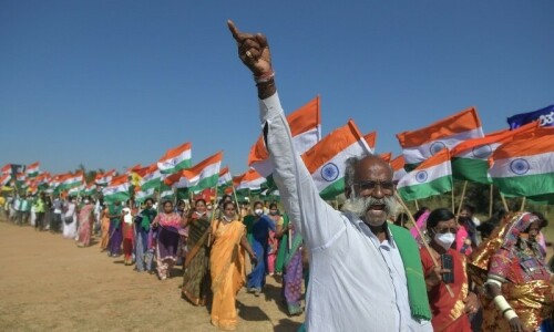 Indian farmers plan new march on Delhi