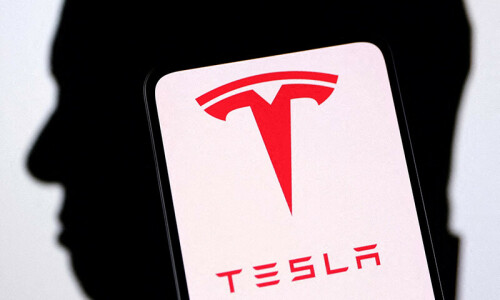 SpaceX faces hearing on engineers fired after criticising Elon Musk over sexism SpaceX faces hearing on engineers fired after criticising Elon Musk over sexism