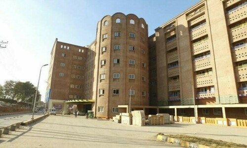 Ineligibility for dean&rsquo;s position spreads unrest among heads of KP&rsquo;s Medical Teaching Institutions depts