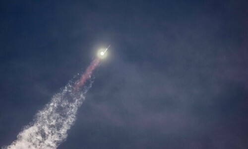 SpaceX mega rocket lost in final phase of &lsquo;successful&rsquo; test flight