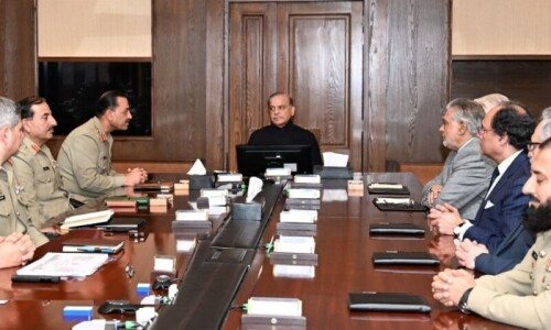 Military to resolutely support govt in tackling country&rsquo;s security challenges