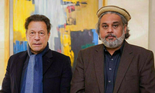 سنی اتحاد کونسل کو پی ٹی آئی میں ضم کرنے کی بات ہوئی تو مشاورت کریں گے، صاحبزادہ حامد رضا