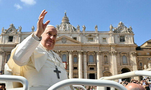 Pope skips Palm Sunday homily