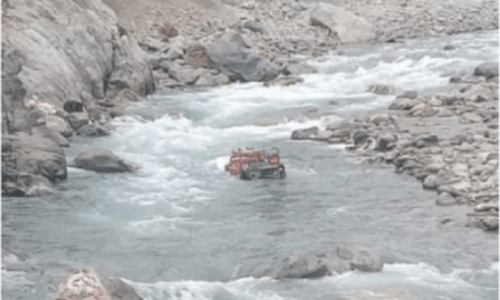 Two die as jeep plunges into Kohistan stream Two die as jeep plunges into Kohistan stream