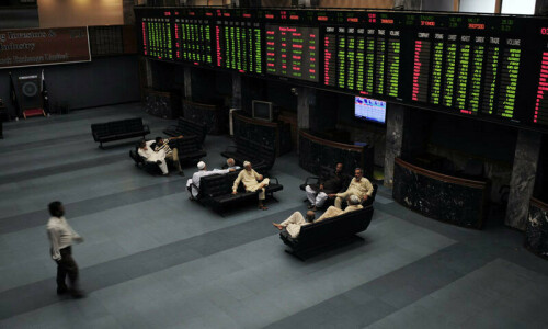 Stocks falter on dismal GDP growth, costly power