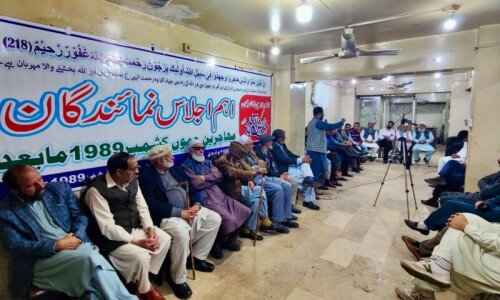 Migrants from Indian-occupied Kashmir reject resettlement plan in AJK