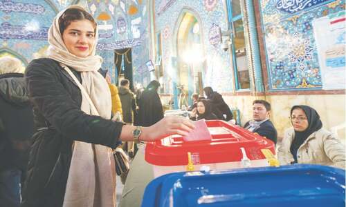 Amid voter apathy in Iran, incumbents set to tighten grip after polls