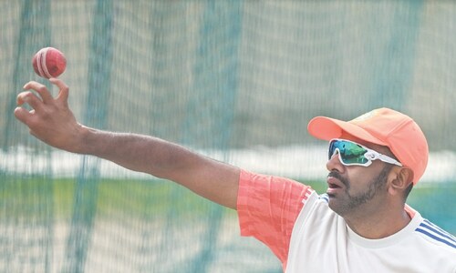 Eyeing consolation, England call up Wood for fifth India Test