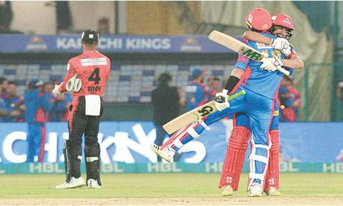 HBL PSL 2024: Malik holds nerve to keep Karachi Kings alive