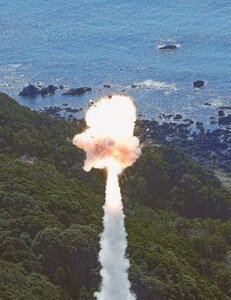 Japan’s space rocket explodes seconds after launch Japan’s space rocket explodes seconds after launch