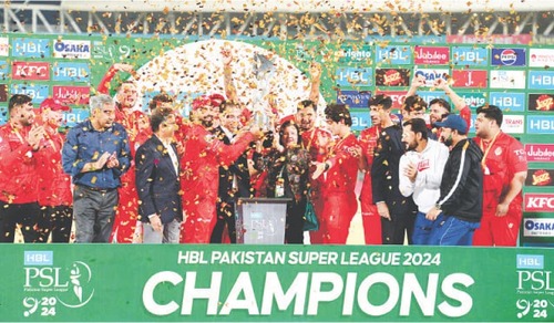 Imad stars in last-ball thriller as United clinch third title