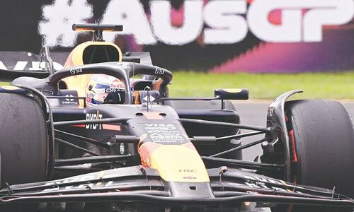 Verstappen on pole ahead of Sainz at Australian Grand Prix