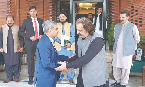 Naqvi, Gandapur join hands to tame terror