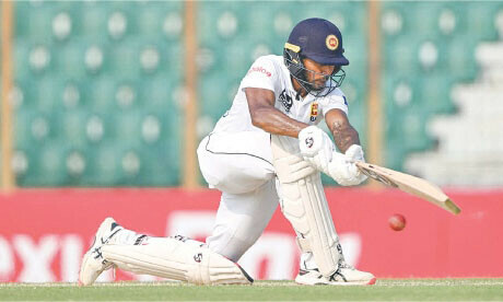 Sri Lanka dominate Bangladesh but Mendis misses rare feat
