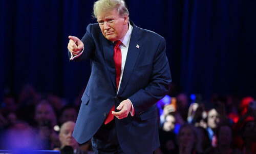 In April Fools&rsquo; joke, Trump says he is suspending campaign