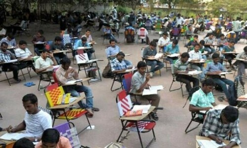 Conducting class-IX exam: Teachers say bar on private invigilators causes problems for them
