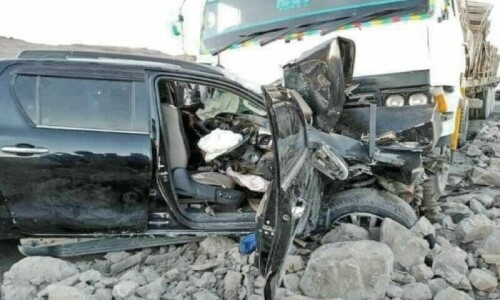 Speeding car kills two pedestrians in Kohat